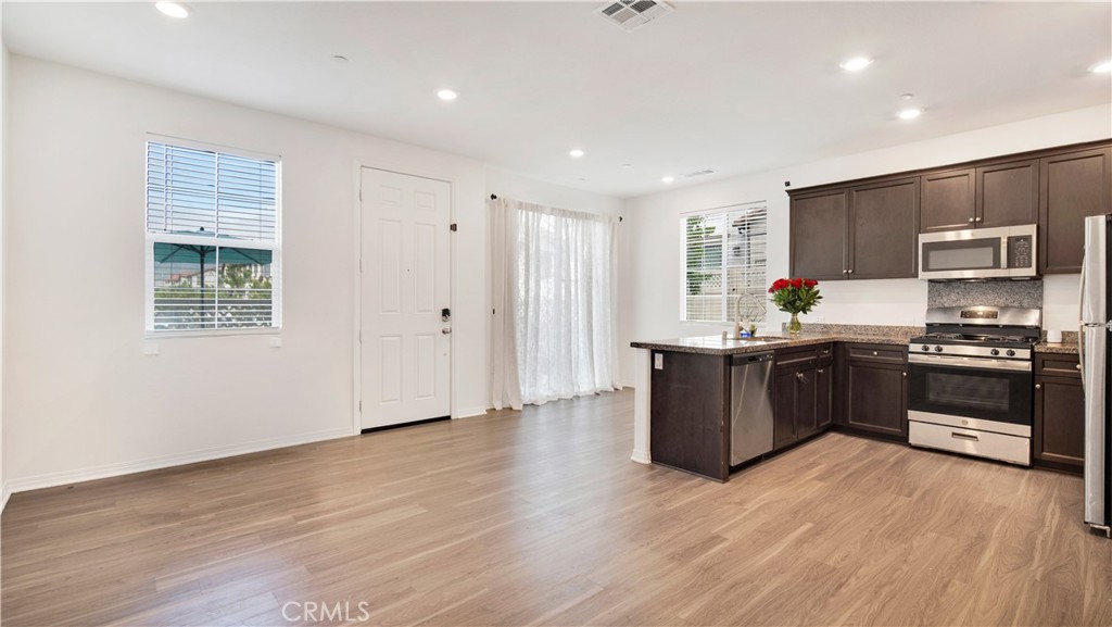 24131 Tuscany 1306 Property Photo 11