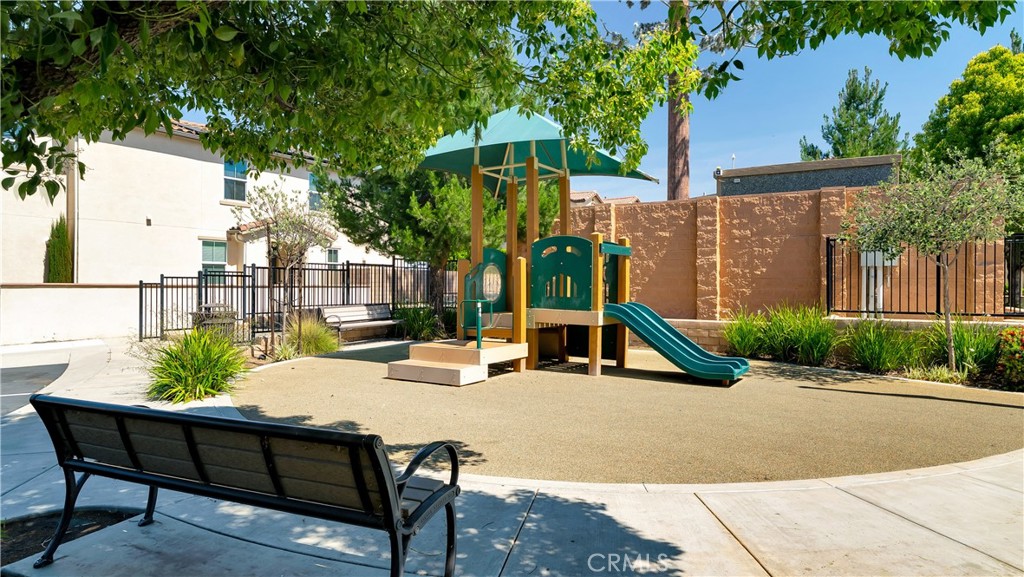 24131 Tuscany 1306 Property Photo 47