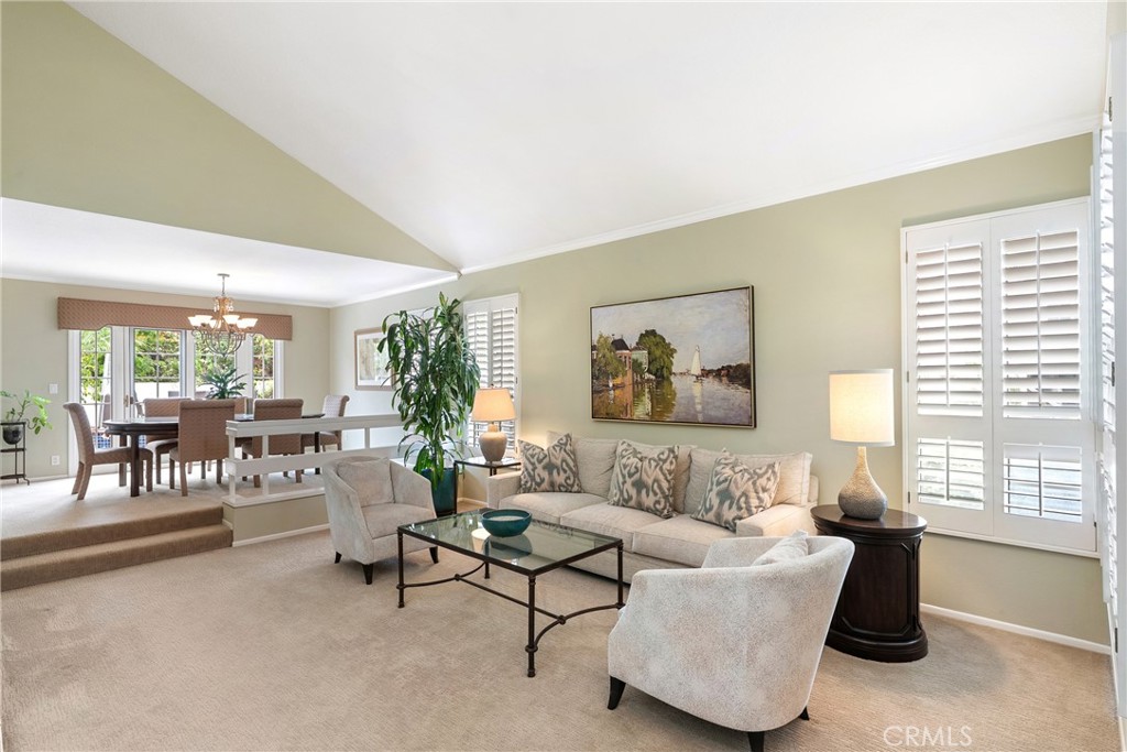 66 Emerald Property Photo 5