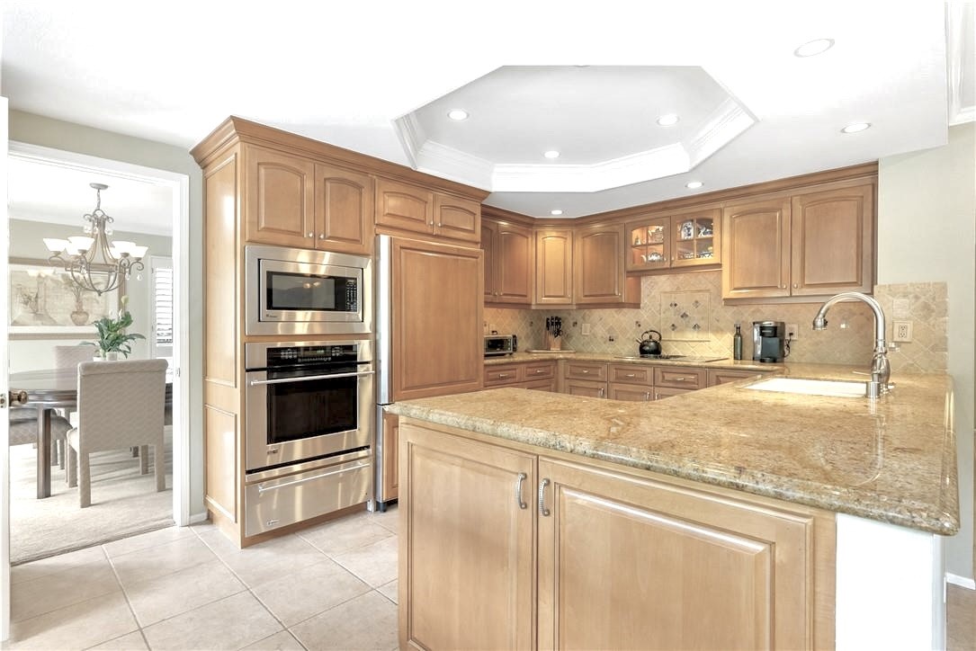 66 Emerald Property Photo 8