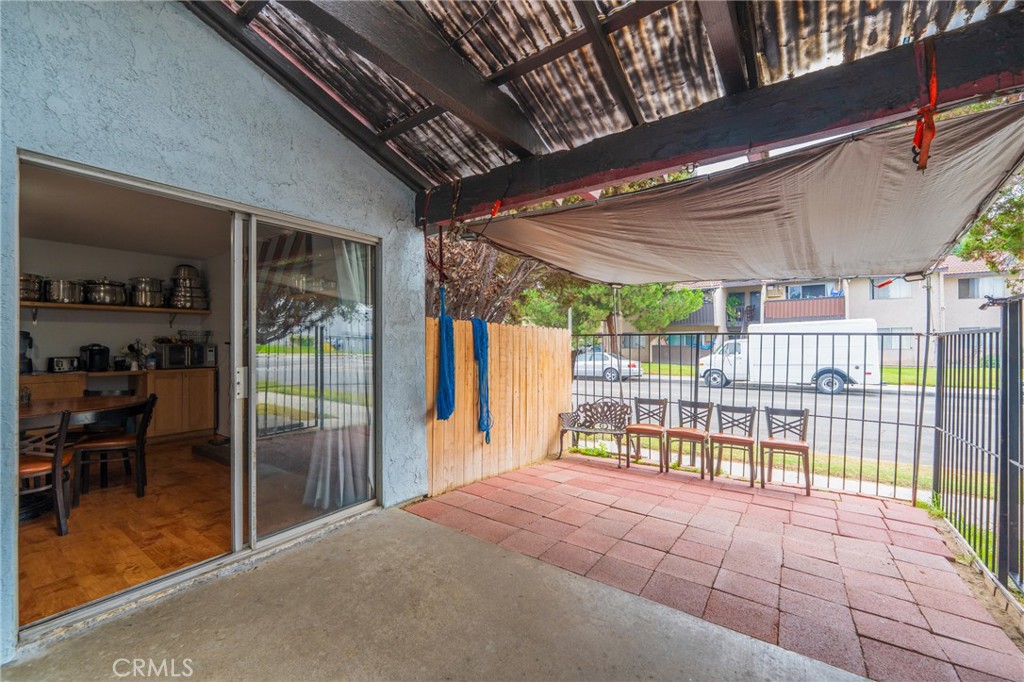 12852 Court Property Photo 20