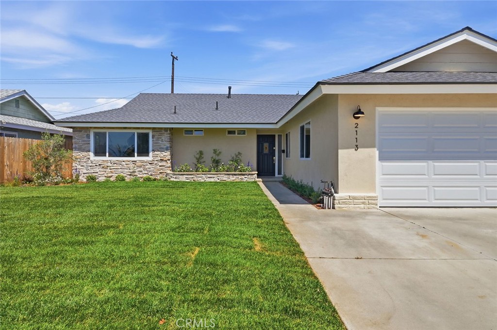 2113 S Forest Property Photo