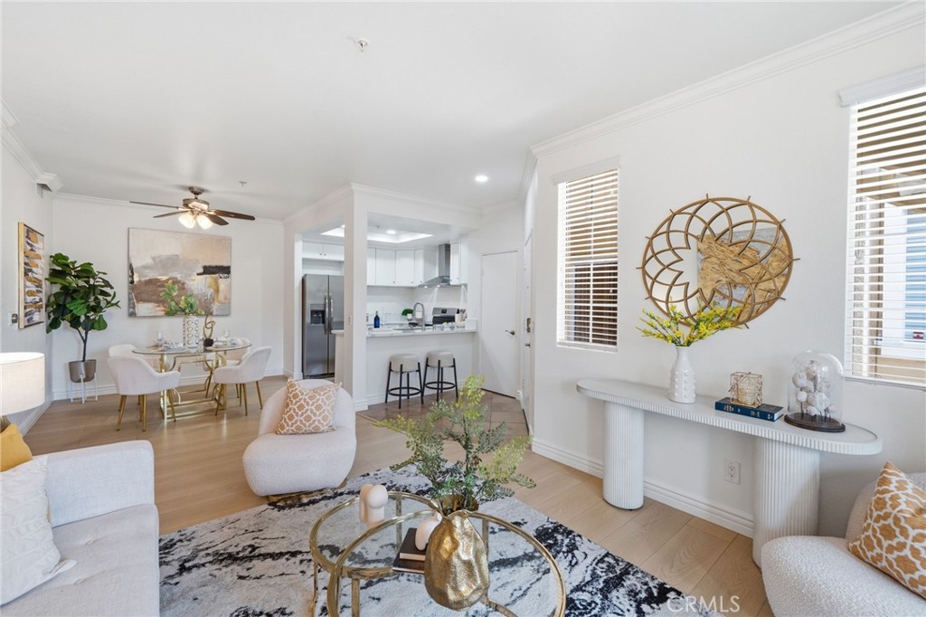 225 Gallery Property Photo 1