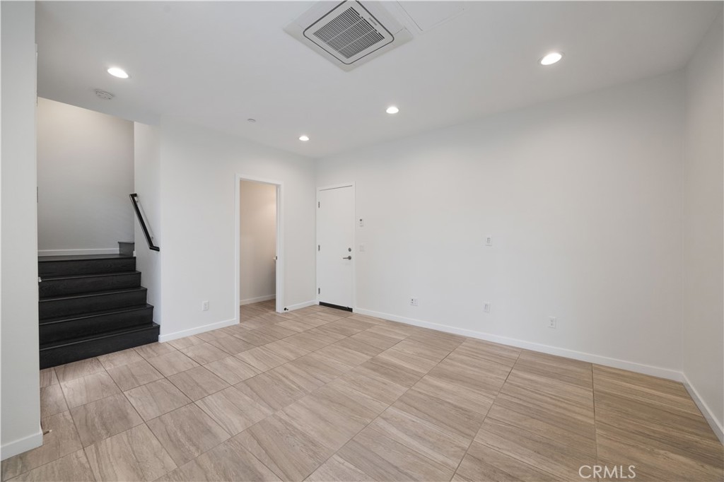 2138 Bella Court Property Photo 8