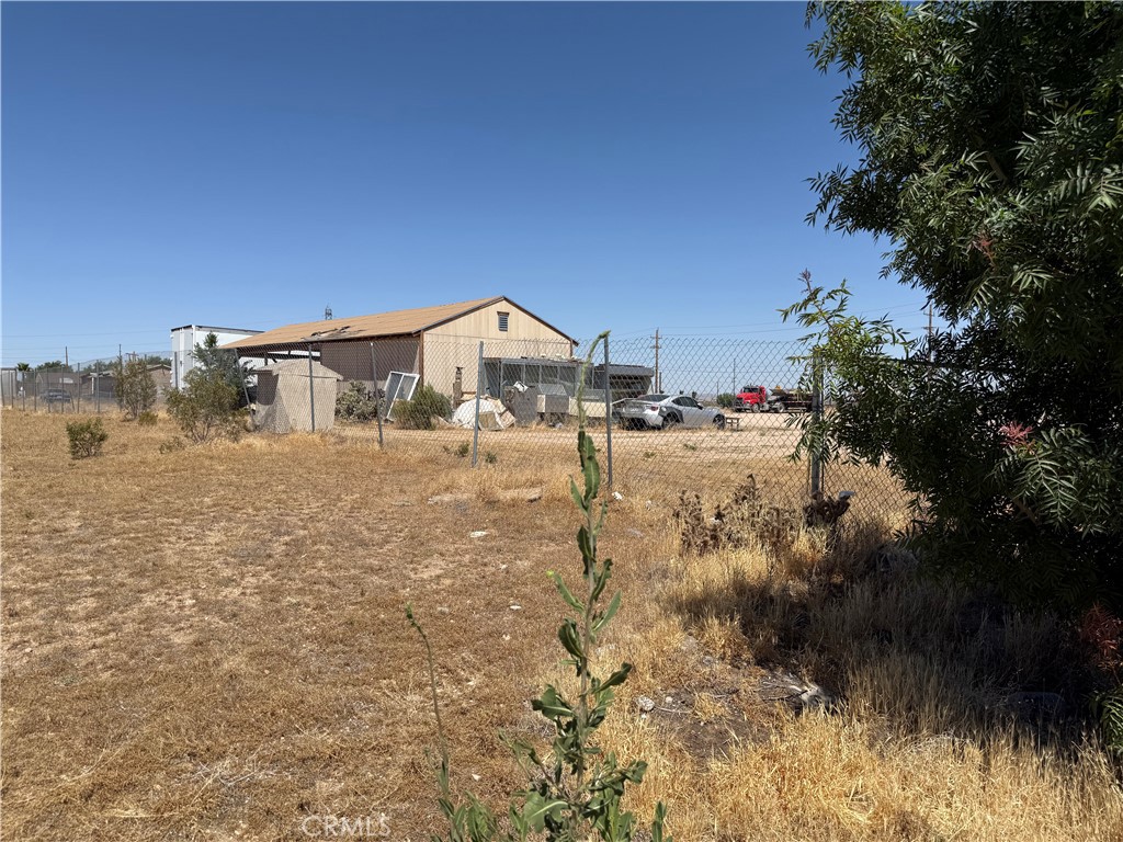 13035 Seneca Road Property Photo 1