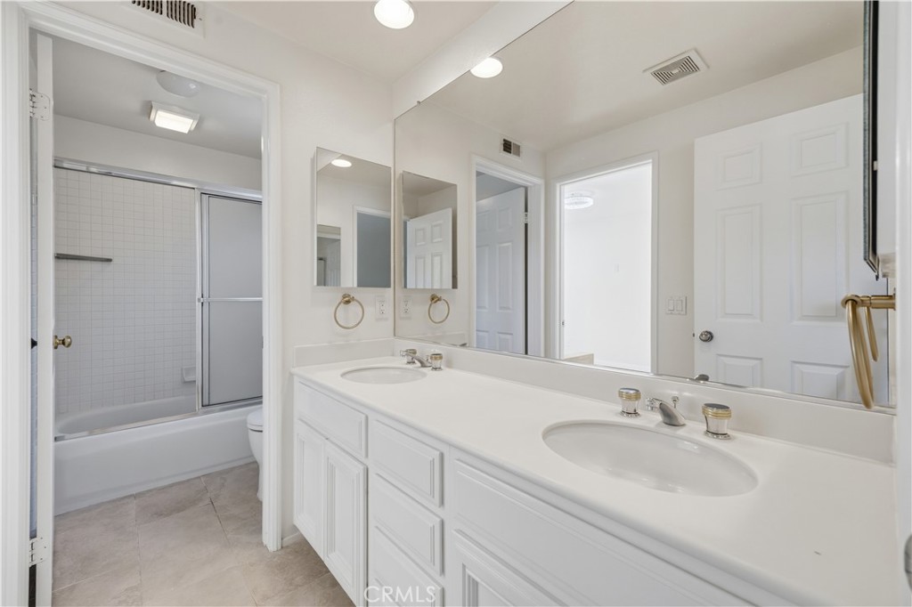 5517 Patricia Property Photo 34