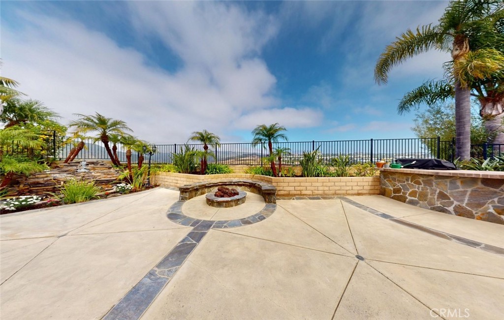 28671 Sea Point Property Photo 1