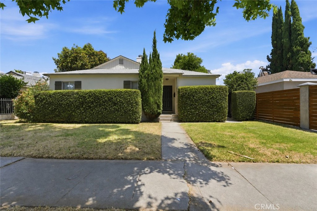 18153 Welby Way Property Photo 1