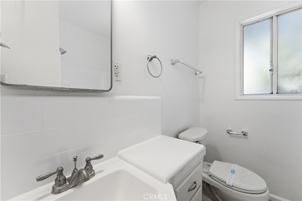 18153 Welby Way Property Photo 15