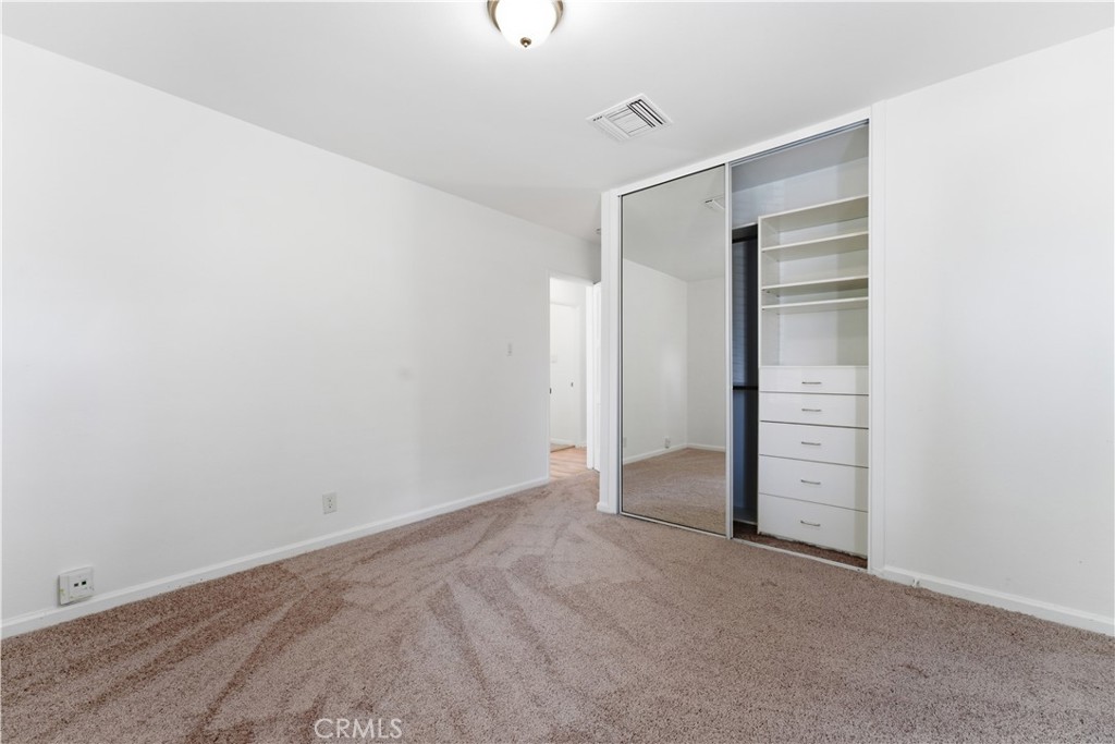 18153 Welby Way Property Photo 20