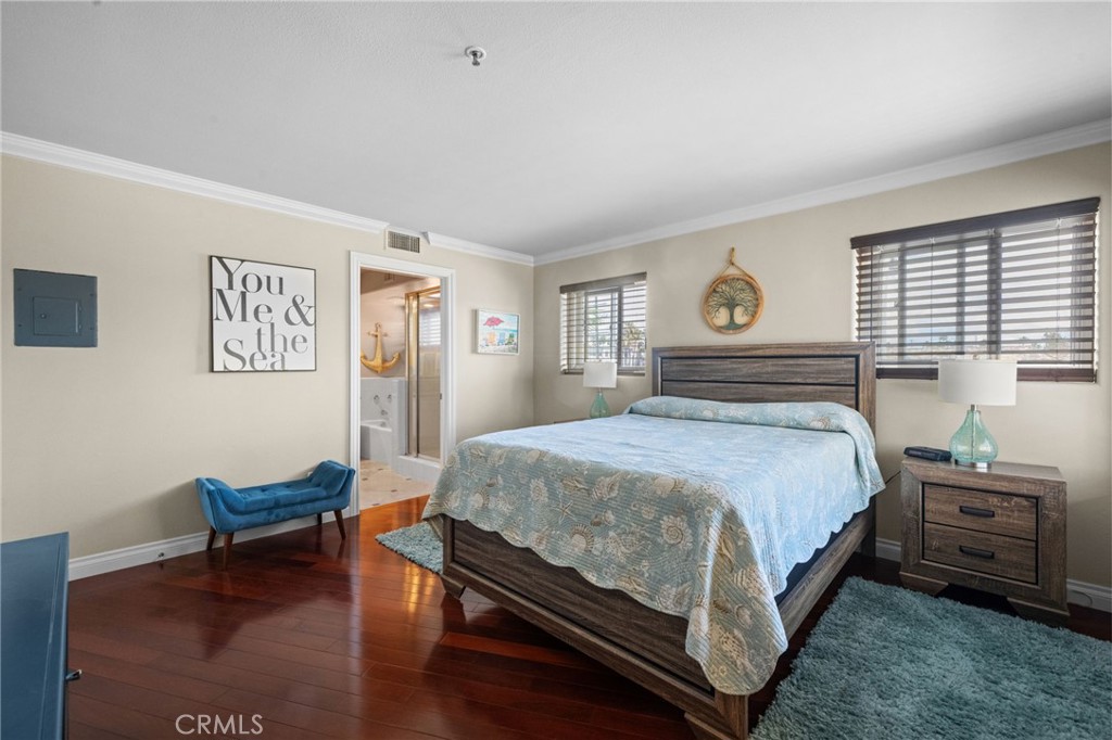 200 Pacific Coast M-9 Property Photo 20