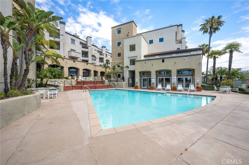 200 Pacific Coast M-9 Property Photo 26