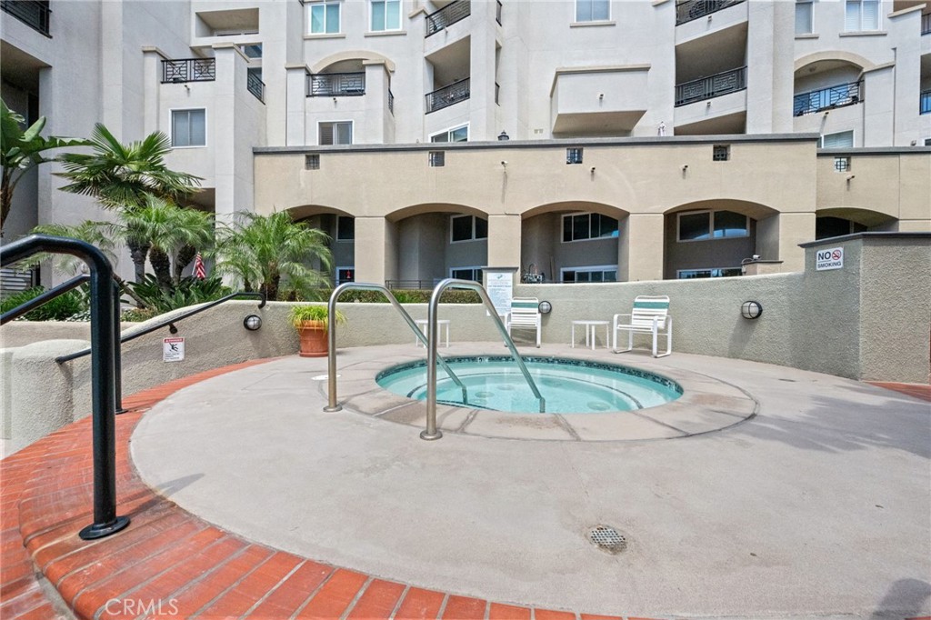 200 Pacific Coast M-9 Property Photo 28