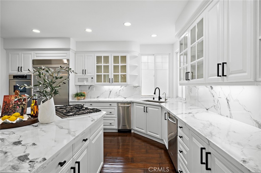 23 Mahogany Property Photo 23