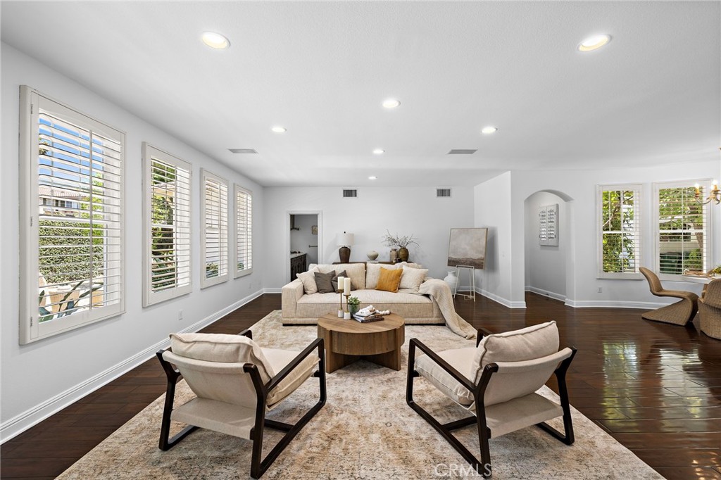 23 Mahogany Property Photo 28