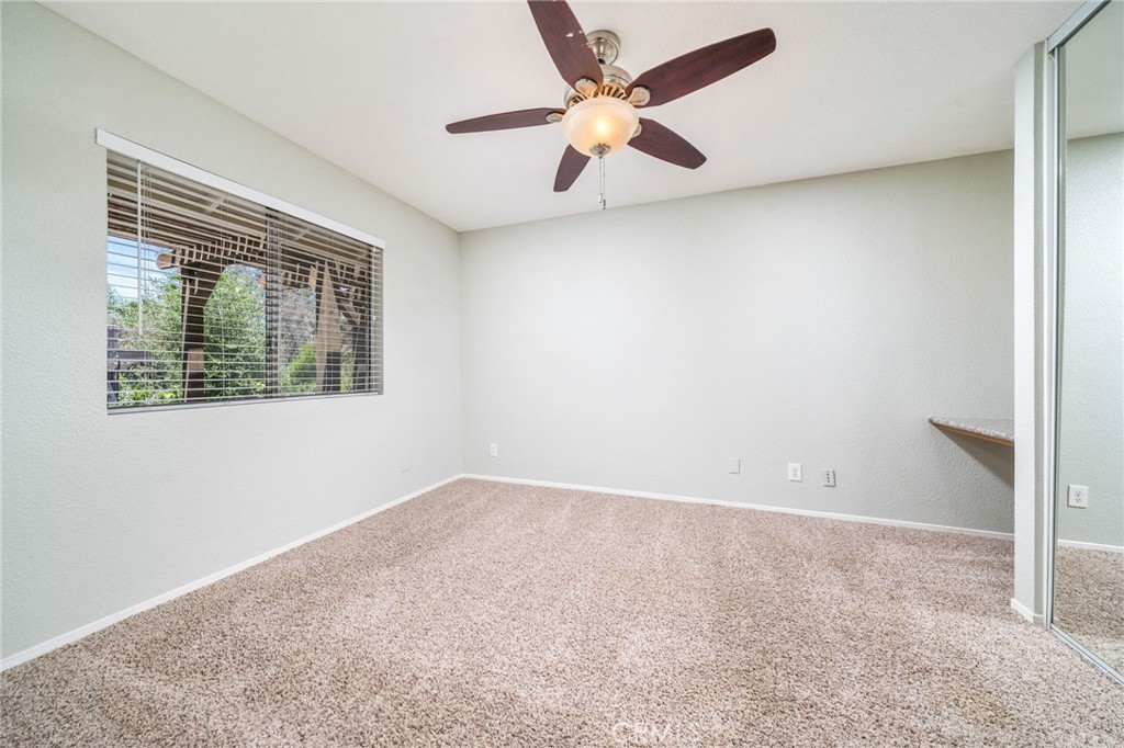16639 Fox Glen Property Photo 16
