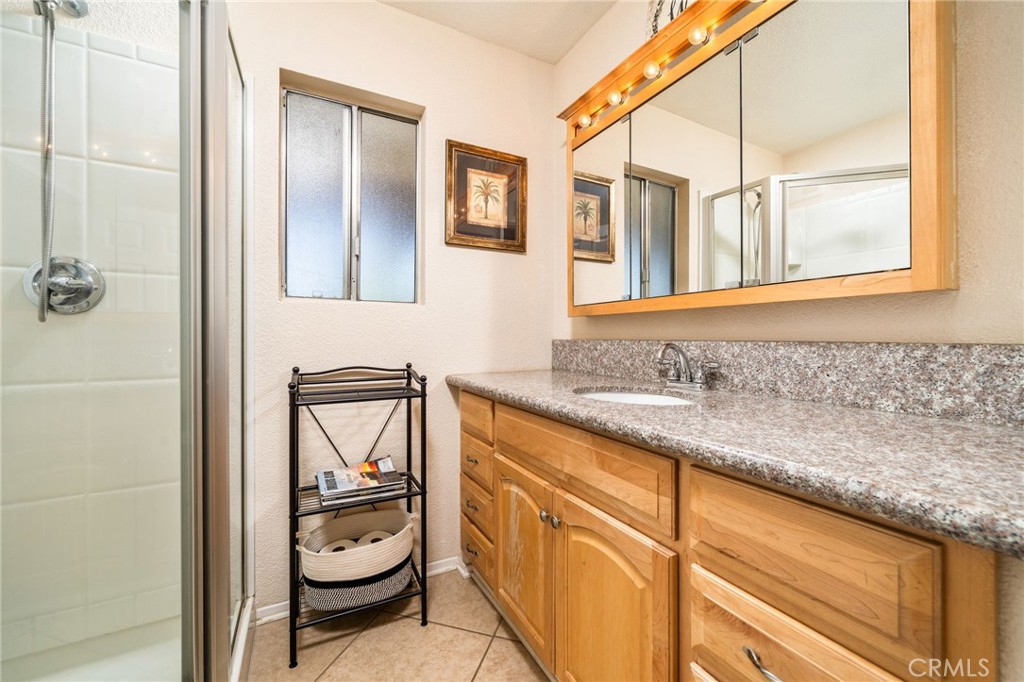 16639 Fox Glen Property Photo 17