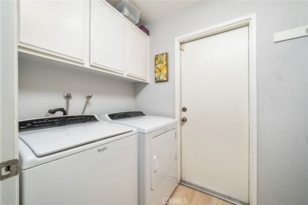 16639 Fox Glen Property Photo 23