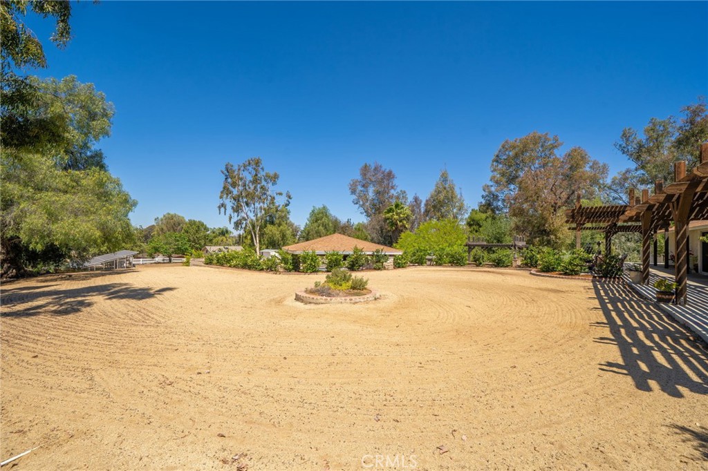 16639 Fox Glen Property Photo 32