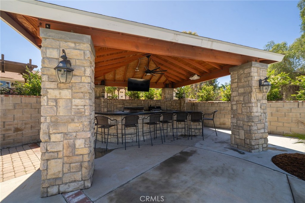 16639 Fox Glen Property Photo 37