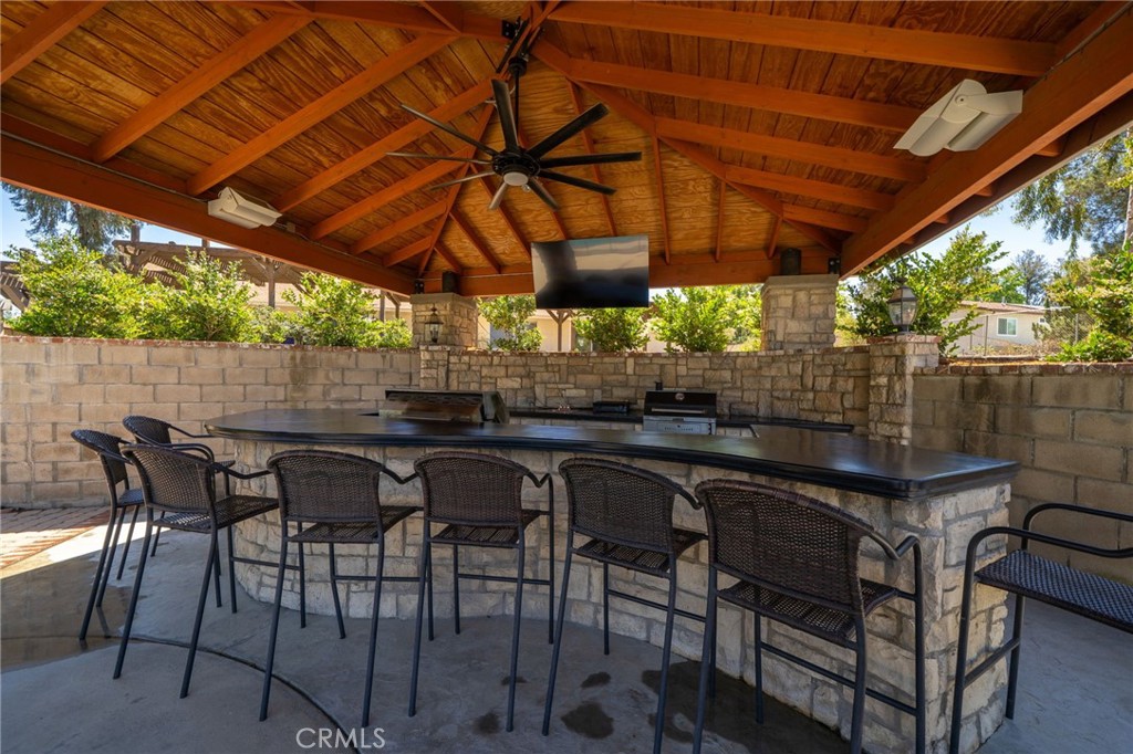 16639 Fox Glen Property Photo 38