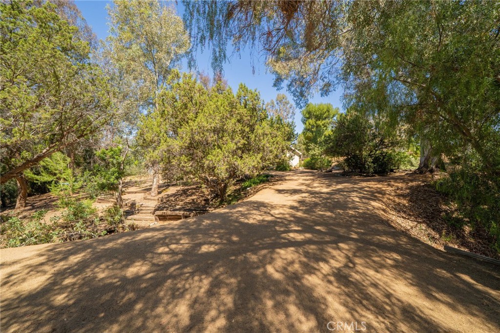 16639 Fox Glen Property Photo 46