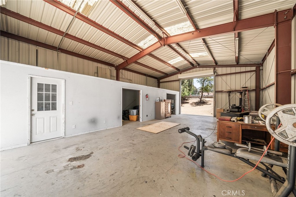 16639 Fox Glen Property Photo 51