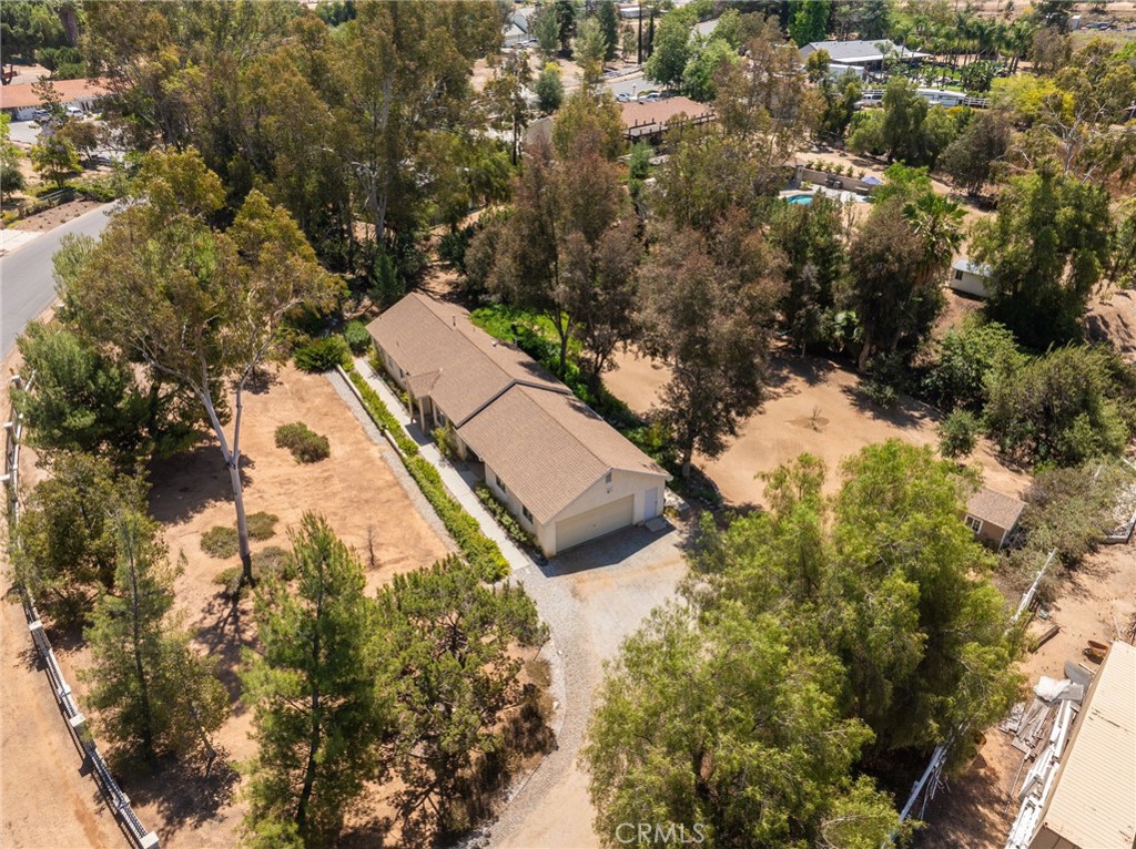 16639 Fox Glen Property Photo 75