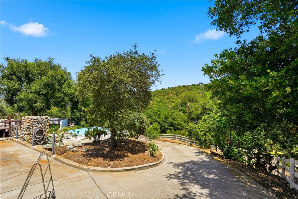 1225 Grand View Property Photo 12