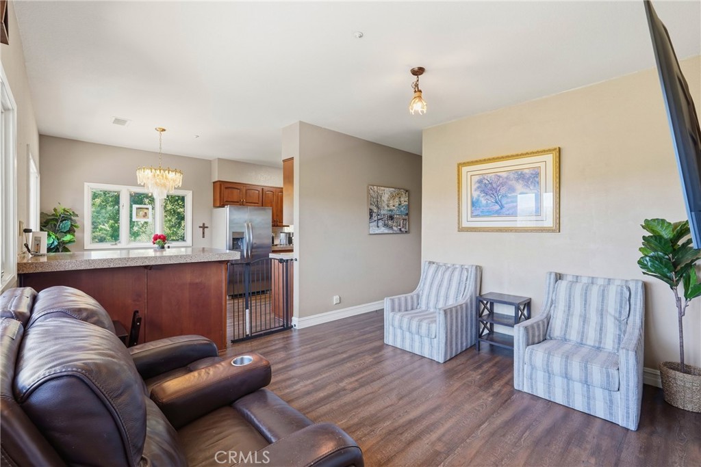 1225 Grand View Property Photo 18