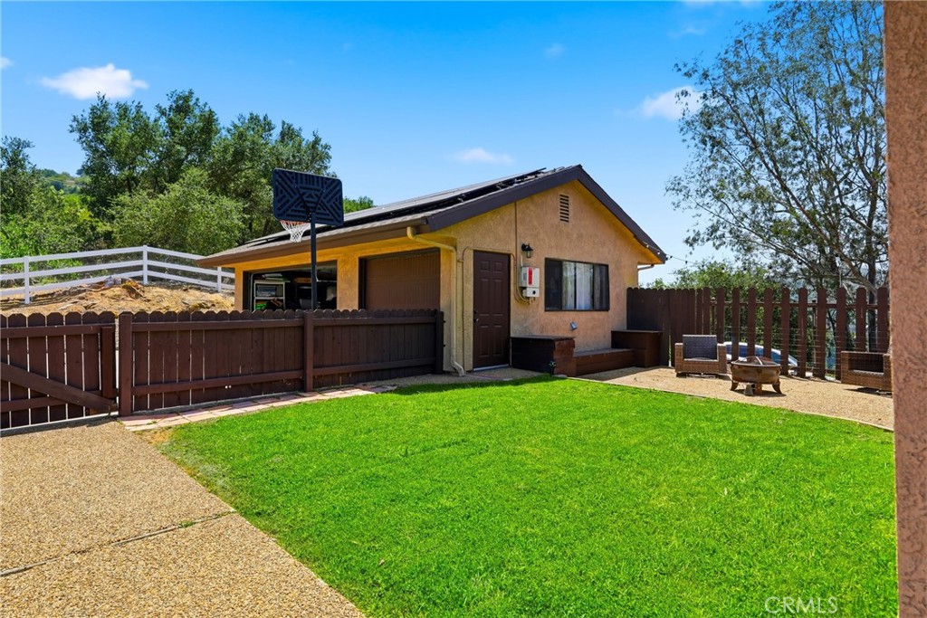 1225 Grand View Property Photo 40