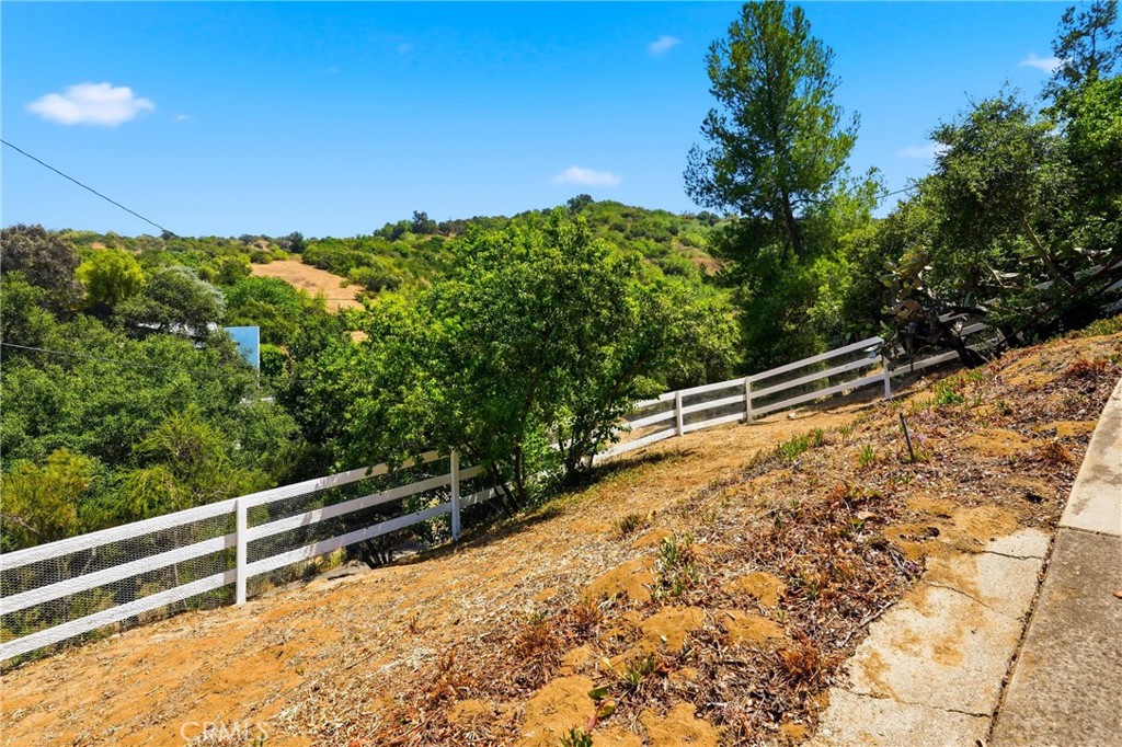 1225 Grand View Property Photo 42
