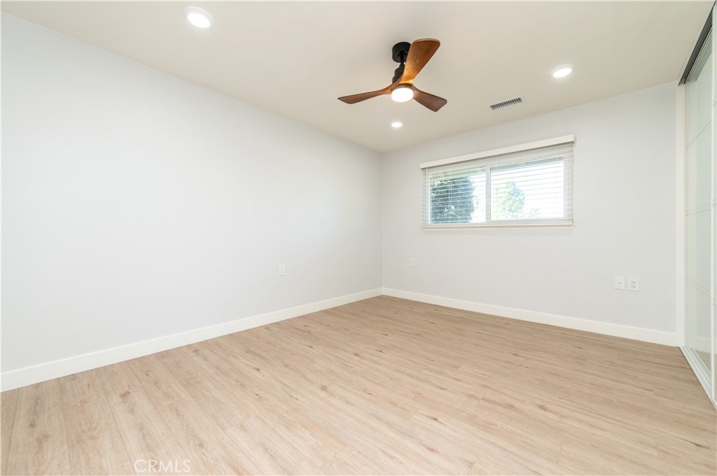 2112 Via Puerta N Property Photo 17