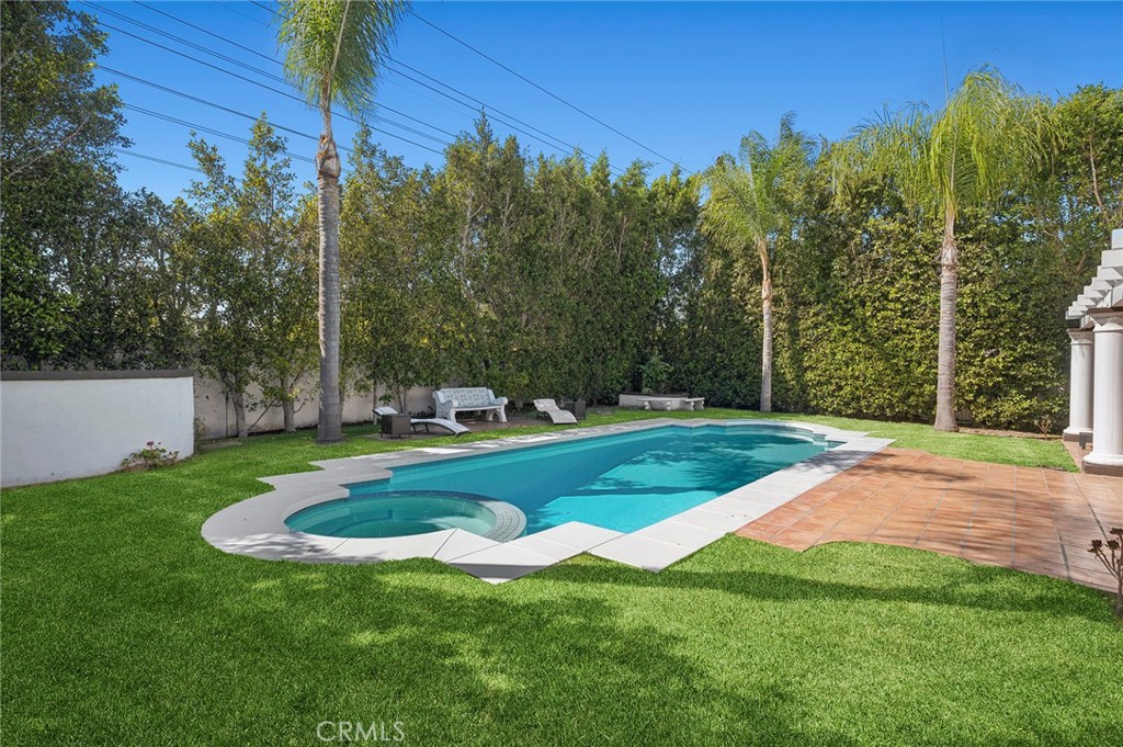 11 Petria Property Photo 42