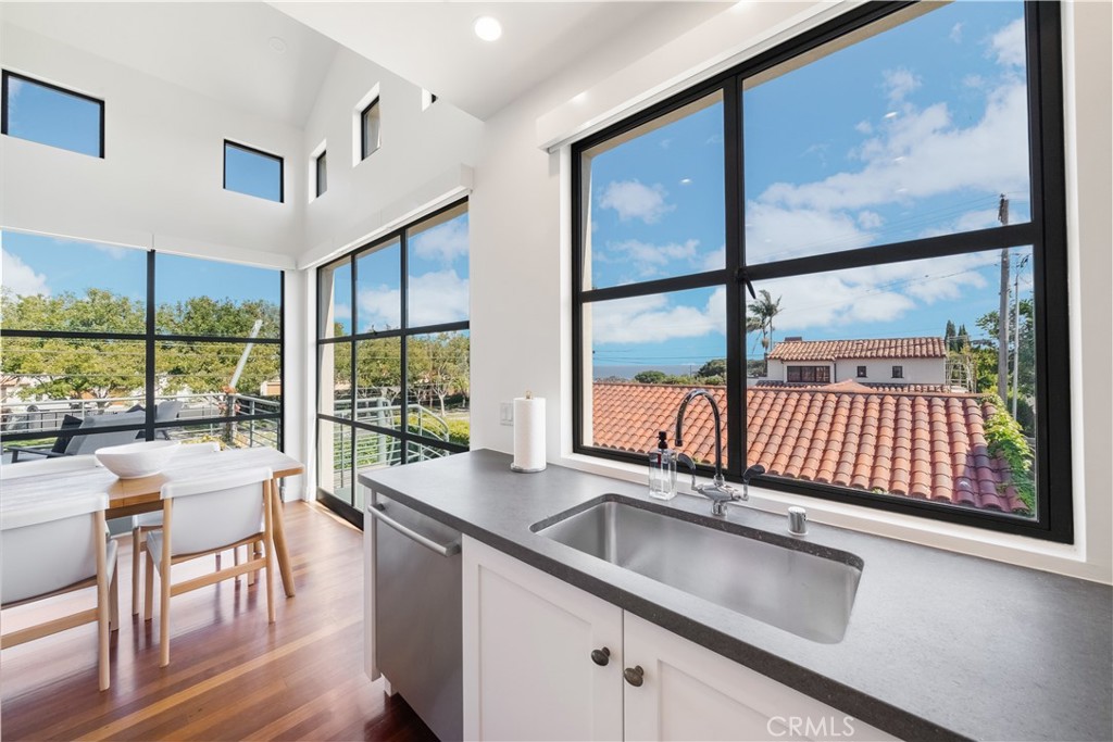 24722 Santa Clara Property Photo 10