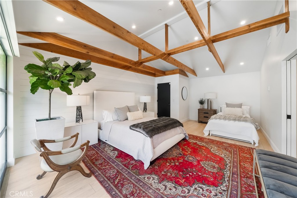 24722 Santa Clara Property Photo 18