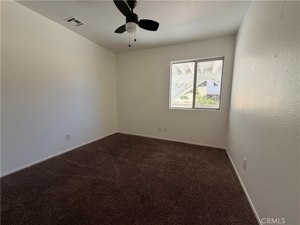 1860 Ivory Property Photo 33