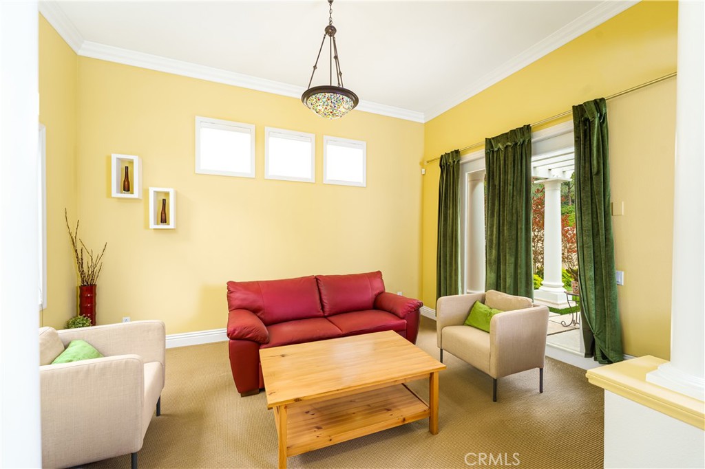 21 Mikro Property Photo 10