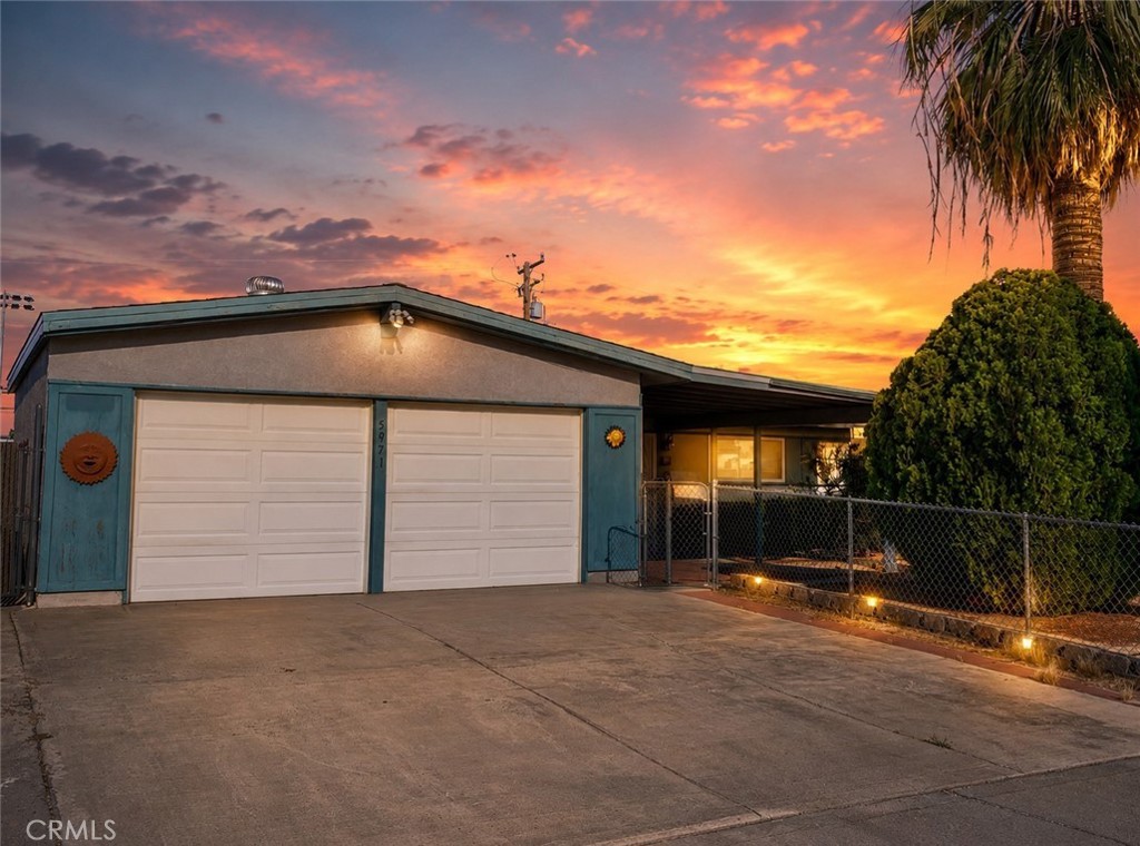 5971 Rose Ellen Property Photo 1