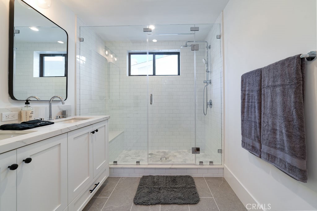 603 Acacia Avenue A Property Photo 22