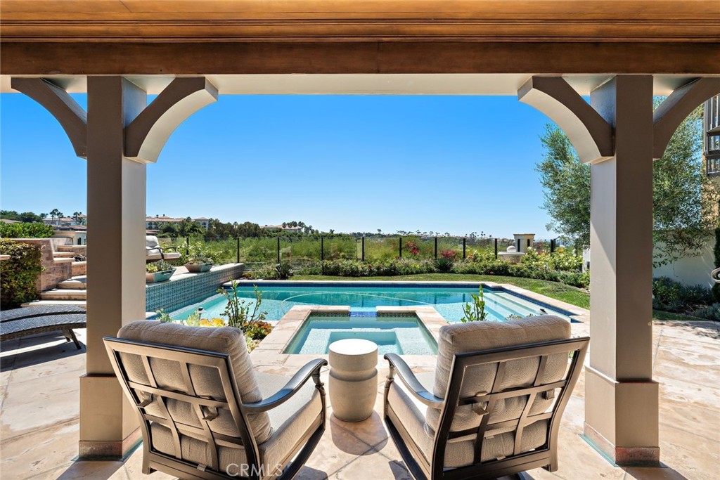 5 Via Monarca Property Photo 3