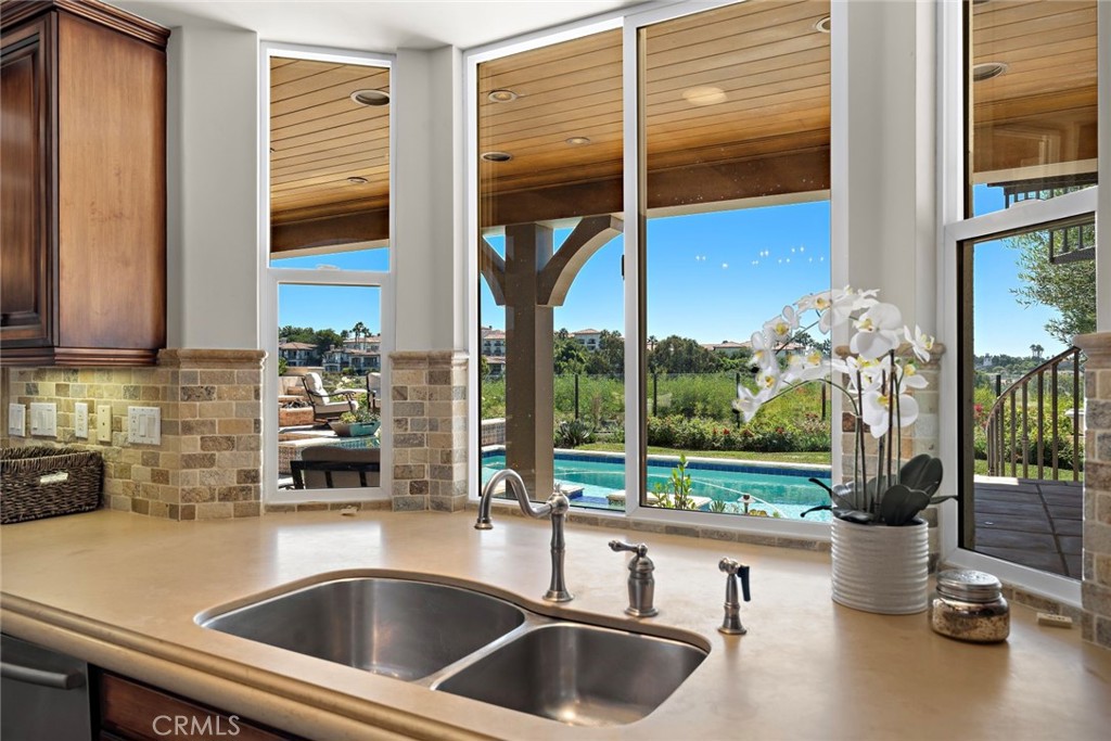 5 Via Monarca Property Photo 12