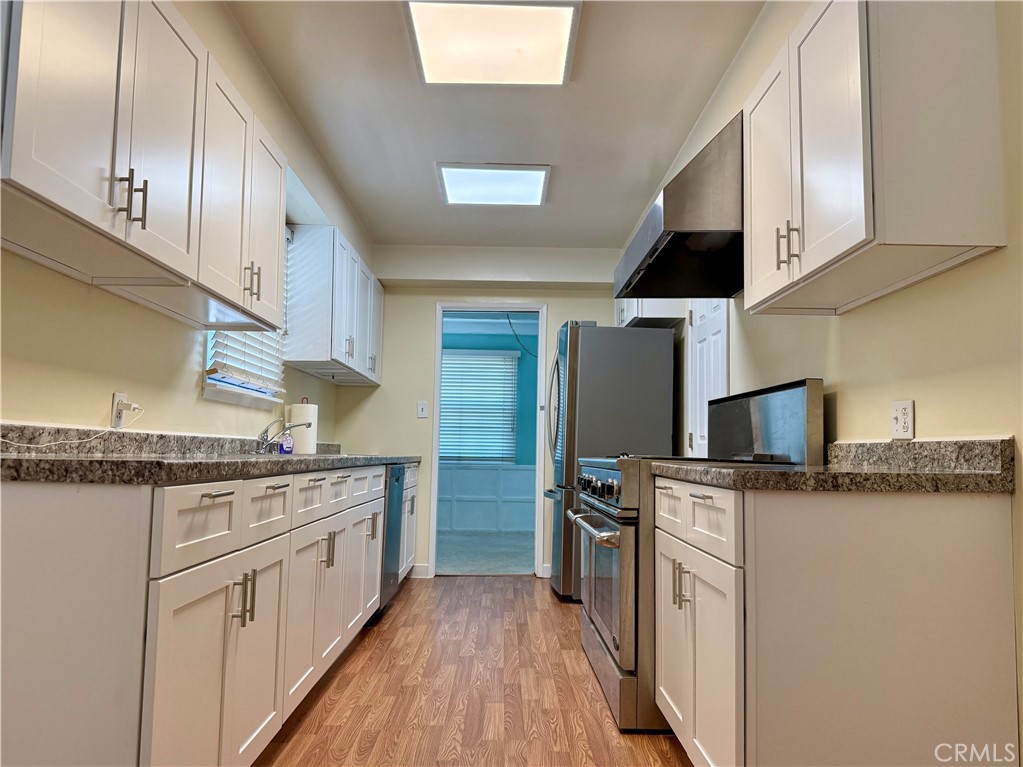 543 E Comstock Property Photo 9