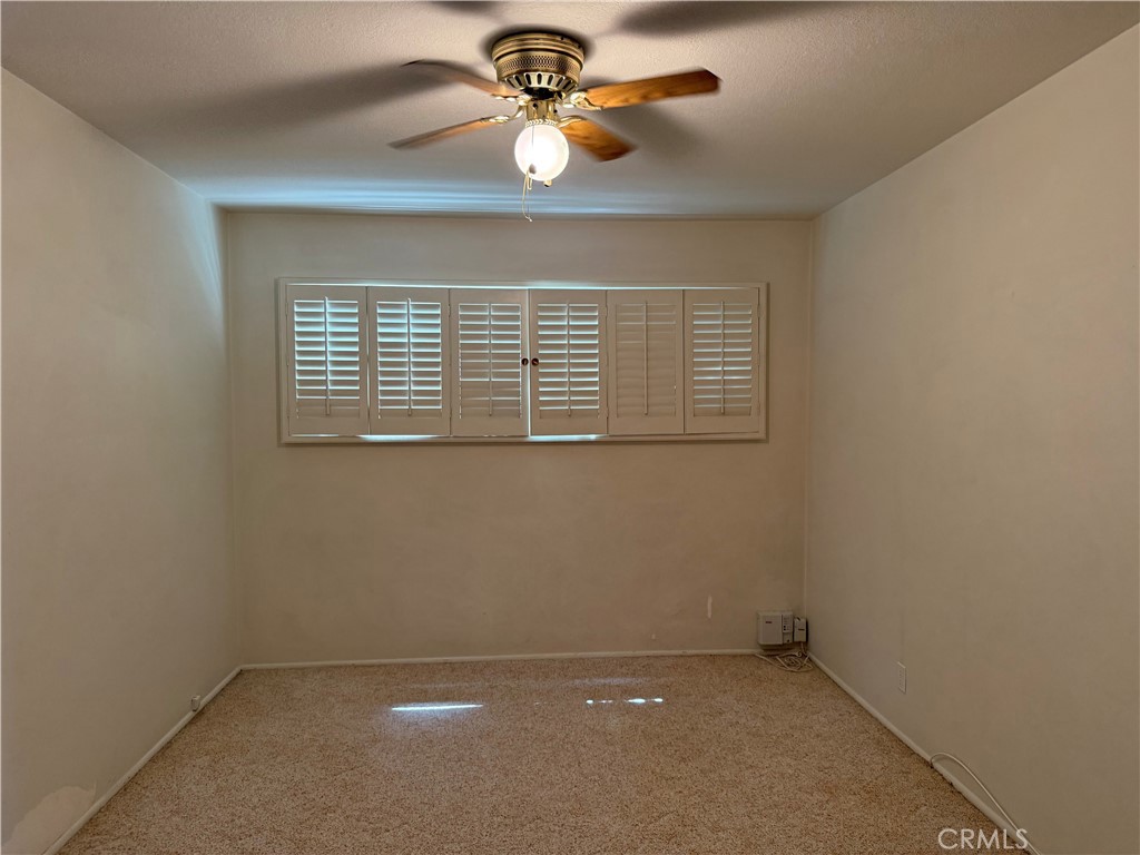 543 E Comstock Property Photo 27
