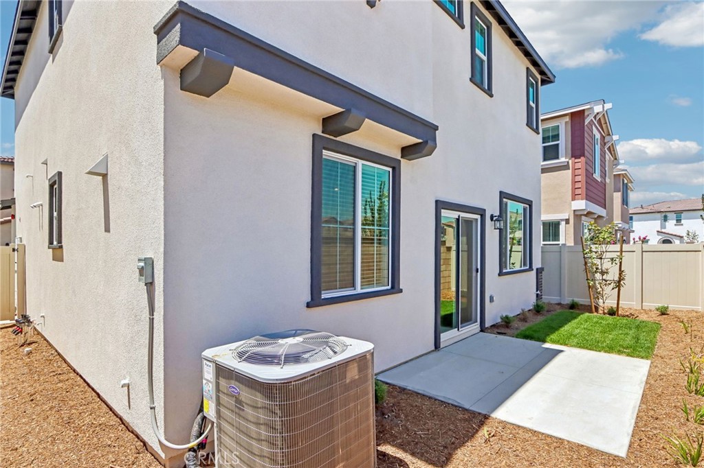28358 Via Alella Property Photo 28