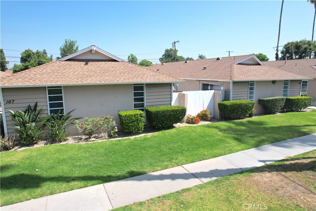 167 W Guinida Property Photo 1