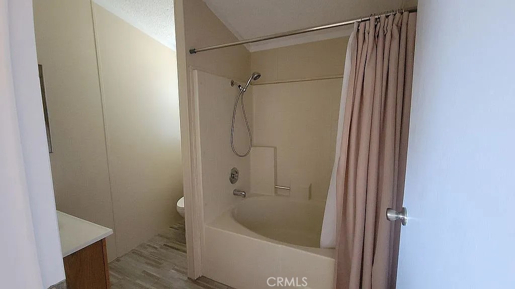 9590 Avenue B Property Photo 7