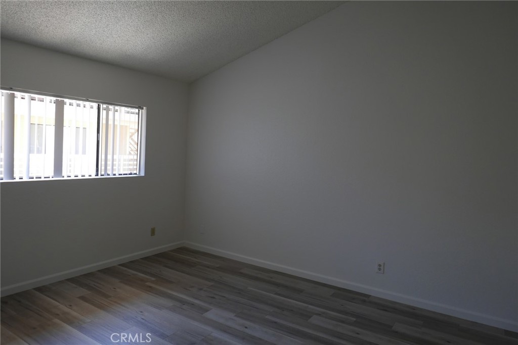 16795 Roosevelt C Property Photo 14