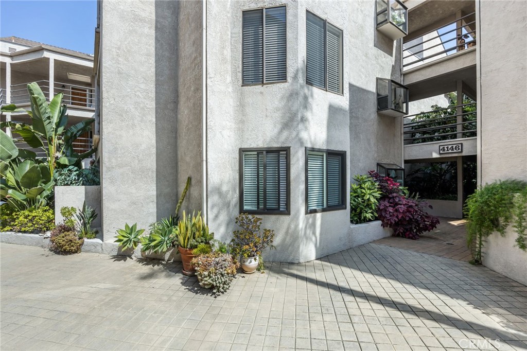 4146 E Mendez 127 Property Photo 2