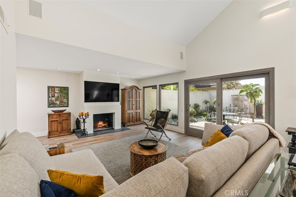 23862 Marmara Bay Property Photo 7